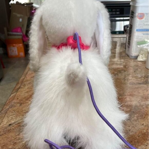 Furreal Friends GoGo My Walking Puppy White Plush Dog Leash Control Animated Pup - Picture 2 of 4